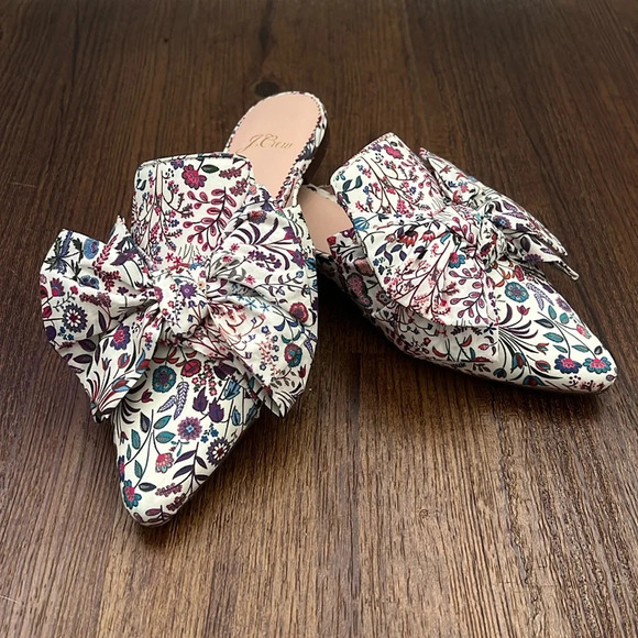 J. Crew Floral Liberty Print Bow Detail Mule Flats 
Women’s Size 5 - Picture 1 of 7